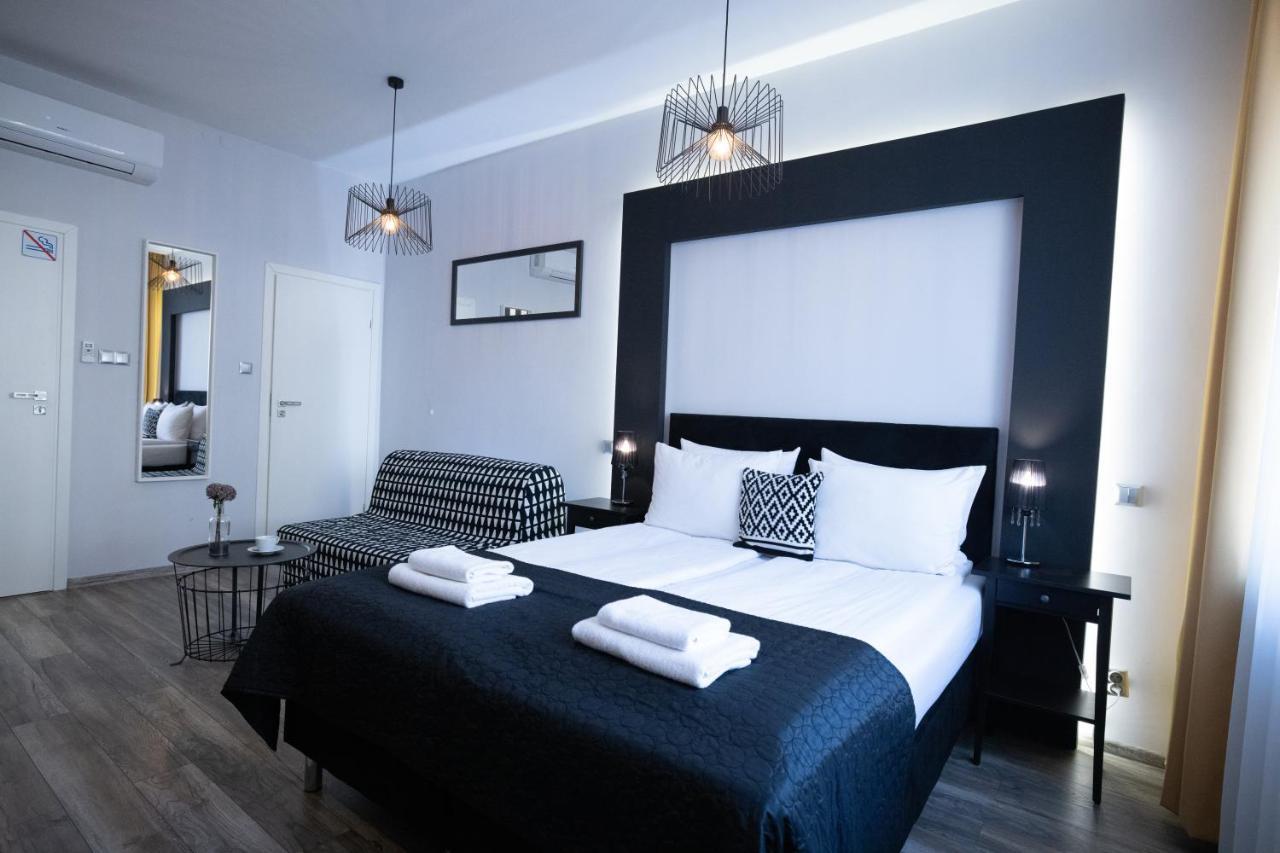 Leo Apartments Old Town Краков Экстерьер фото