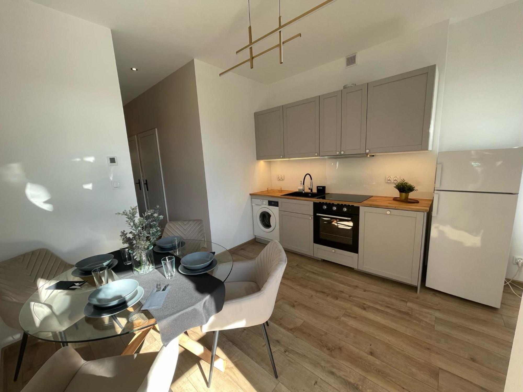 Leo Apartments Old Town Краков Экстерьер фото