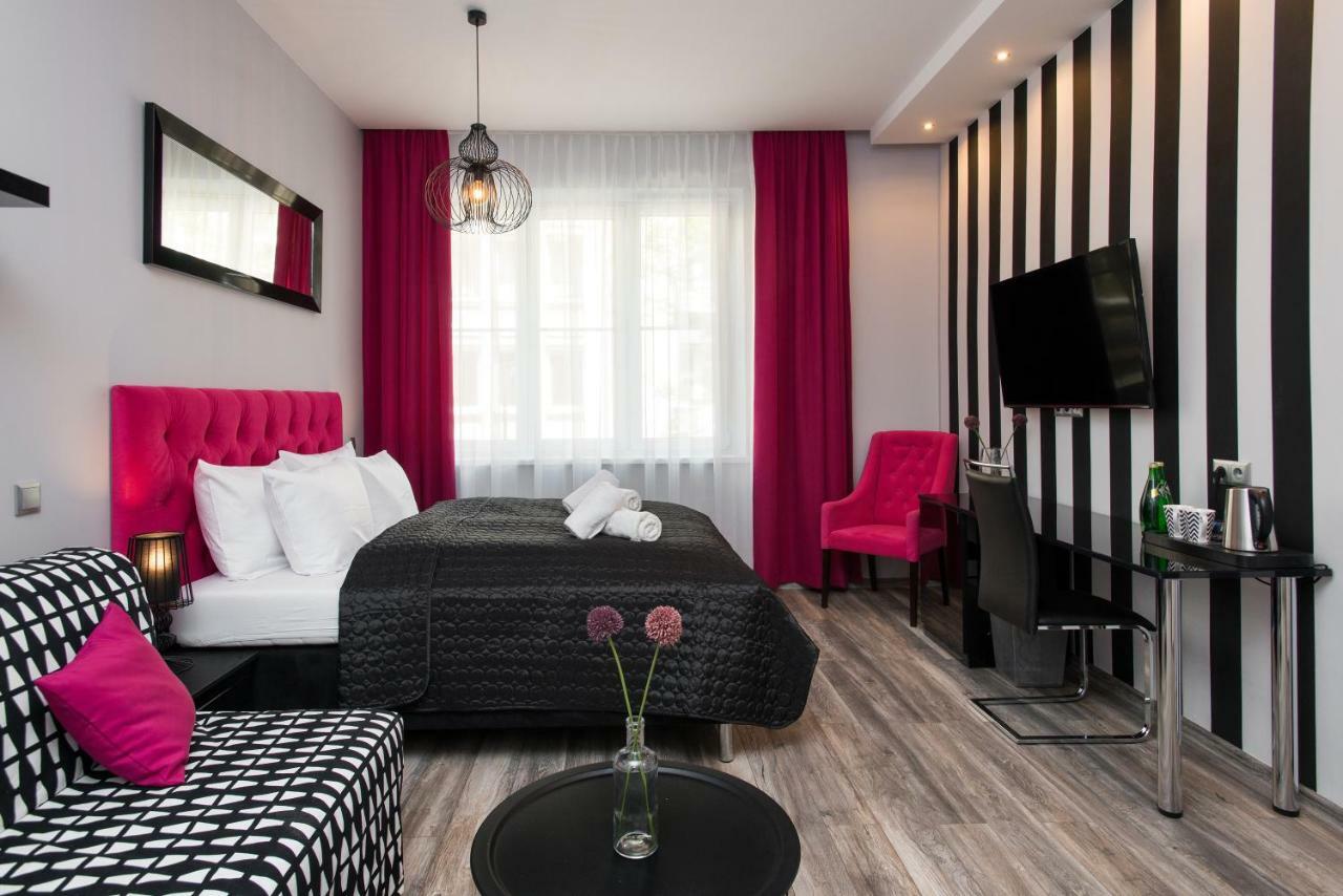 Leo Apartments Old Town Краков Экстерьер фото