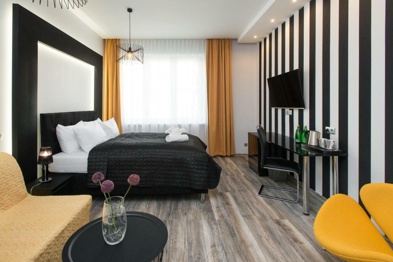 Leo Apartments Old Town Краков Экстерьер фото