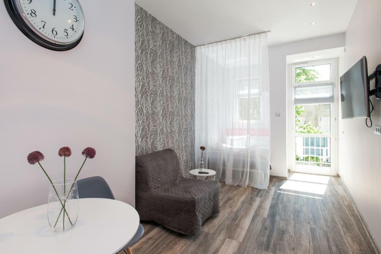 Leo Apartments Old Town Краков Экстерьер фото